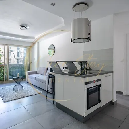 Charmant 3 Pieces Au Coeur De דירה *